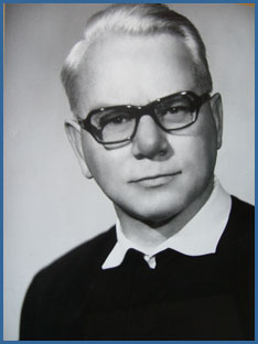 Tóth B. László